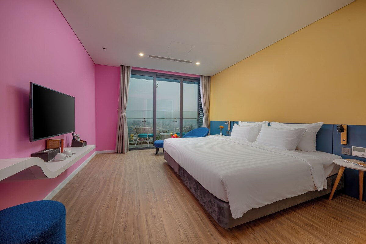 Phòng Deluxe Flamingo Hải Tiến Resort